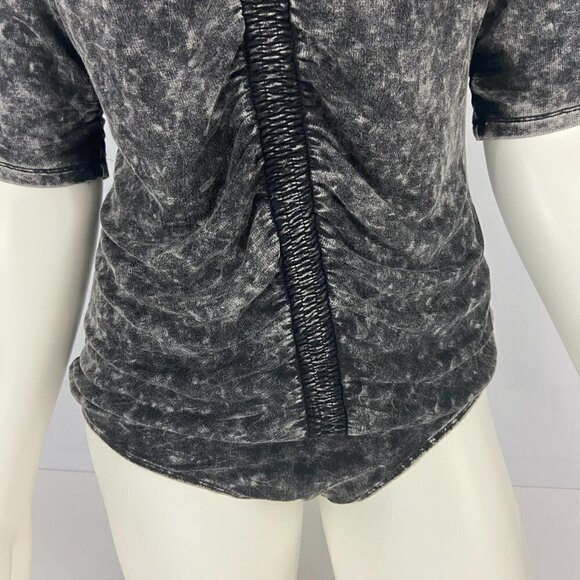 Promesa Women's Bodysuit Top Size L Short Sleeve Dark Grey NWT - Picture 3 of 8